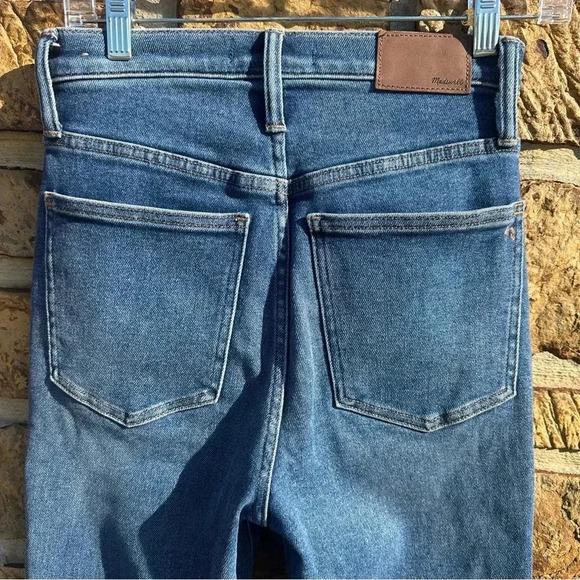 Women’s Madewell The Perfect Vintage Jean in Maplewood Wash High waist Mom Jeans - Picture 6 of 16